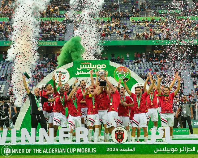 تتويج إتحاد العاصمة